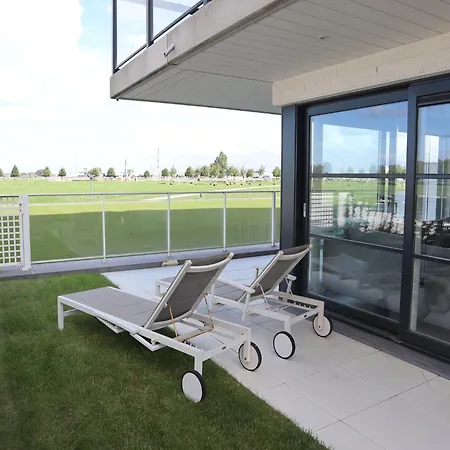 In With Pool & Terrace, Cleaning Included Lägenhet